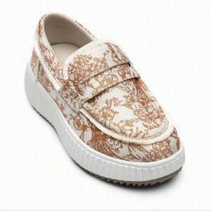 New Womens White and Brown Loafers